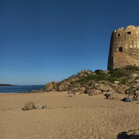 Ogliastra Tra Mare E Monti * בארי סארדו